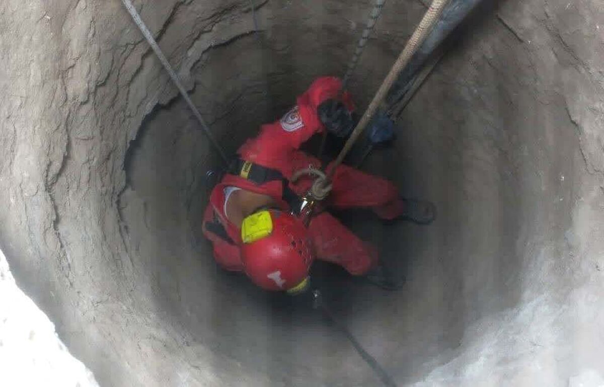  سقوط ۸ عضو یک خانواده در چاه 