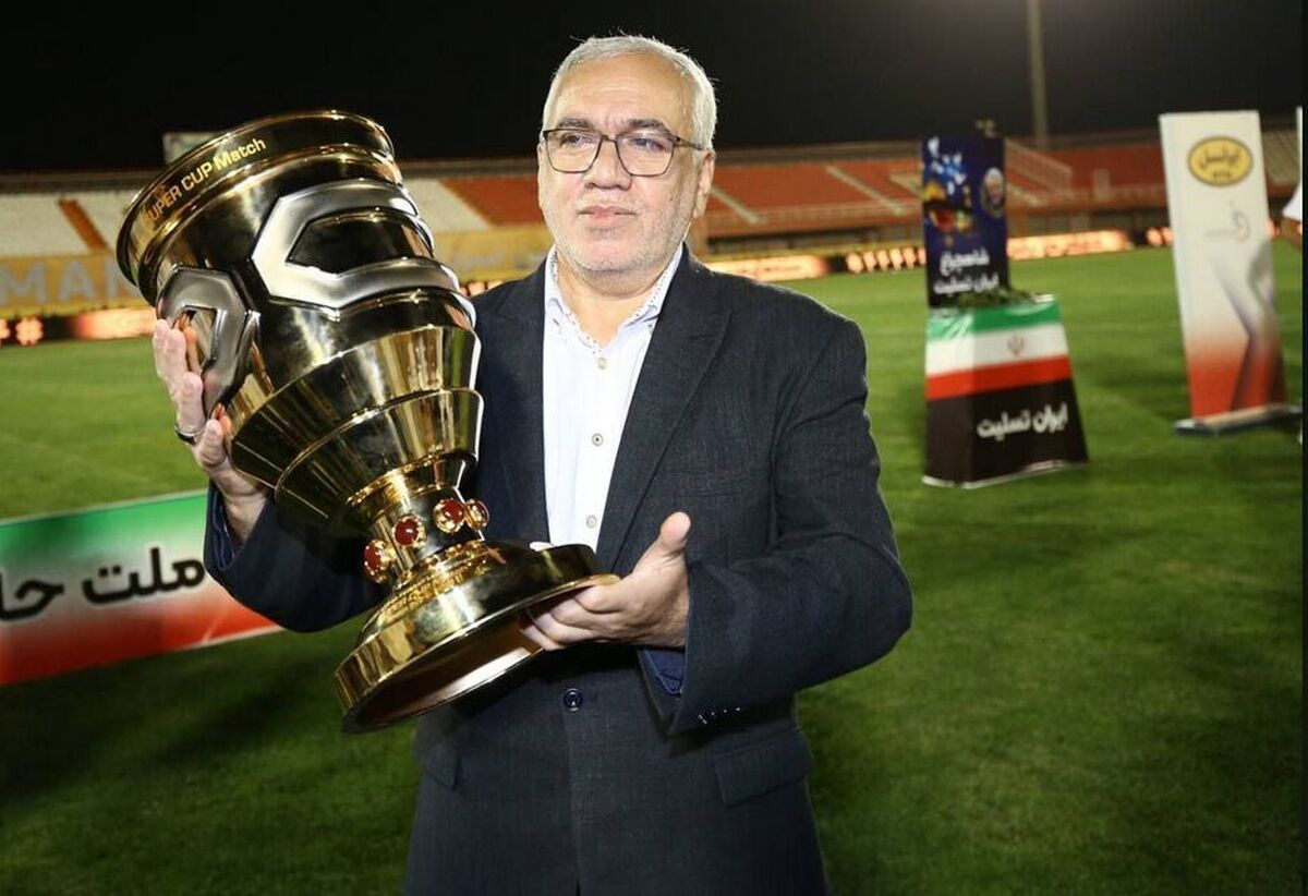  نسخه فتح‌الله‌زاده برای استقلال و جباری 