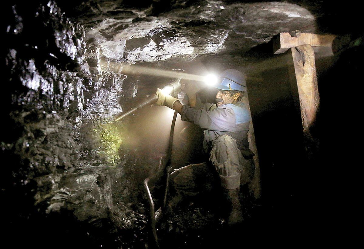 ایمنی معادن شوخی نیست، با خاطیان قانون برخورد جدی میشود ایمنی معادن شوخی نیست، با خاطیان قانون برخورد جدی میشود