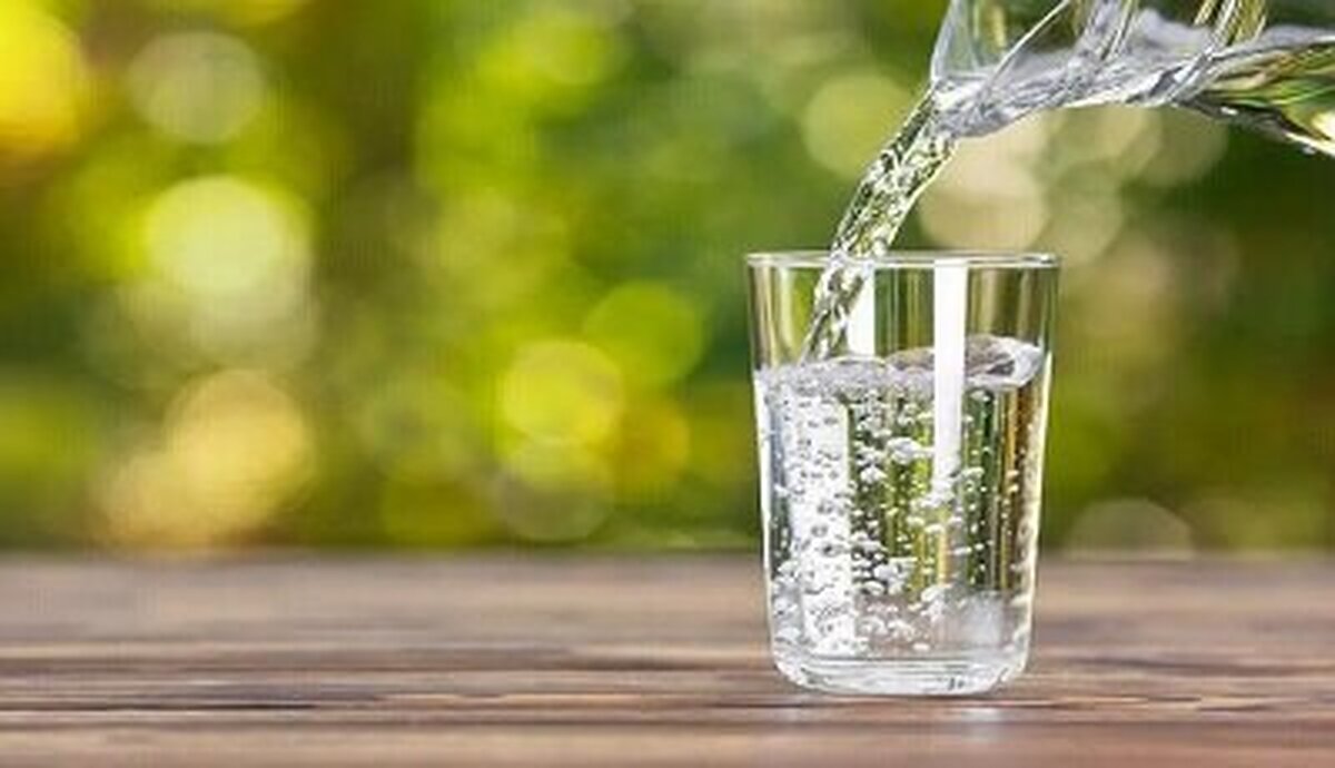  نکاتی در مورد آب آشامیدنی فلورایددار 