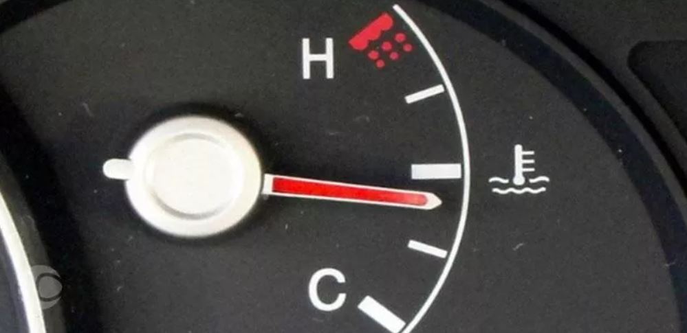 ۱۰ عادت بد رانندگی که باید آنها را ترک کنید