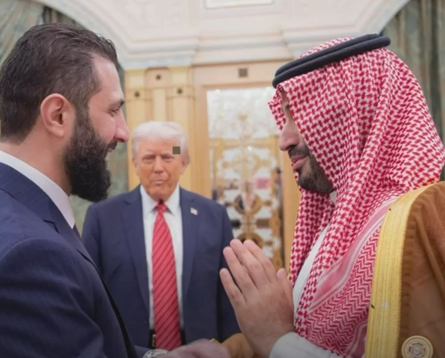 ملاقات تاریخی ترامپ و جولانی/ اولین دیدار یک رئیس جمهور آمریکایی و سوری از سال ۲۰۰۰ میلادی + عکس