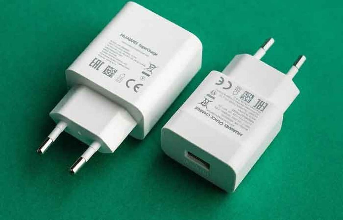 تفاوت شارژر اصلی و تقلبی سامسونگ تفاوت شارژر اصلی و تقلبی سامسونگ