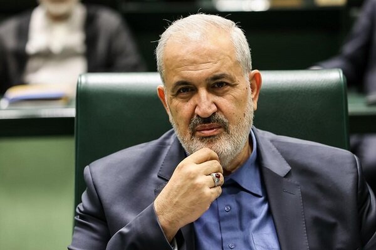 سوال از وزیر نیرو: قطعیهای برق تا کی ادامه خواهد داشت؟ + فیلم سوال از وزیر نیرو: قطعیهای برق تا کی ادامه خواهد داشت؟ + فیلم