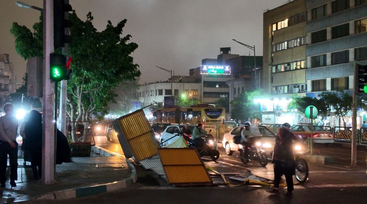  طوفان تهران باز هم قربانی گرفت/ اخبار هواشناسی را رصد کنید! 