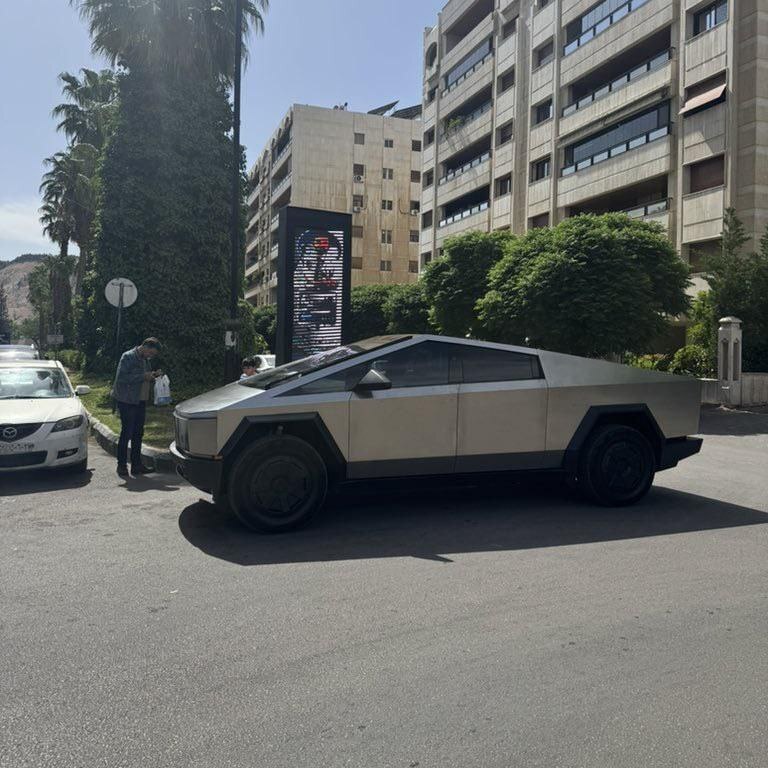 حضور عجیب سایبرتراک در خیابان‌های سوریه+ تصاویر