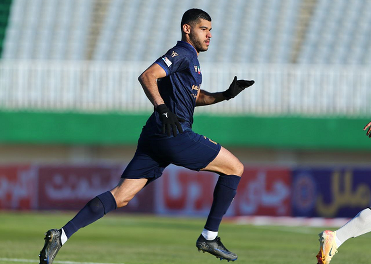 آغاز جنگ بزرگ استقلال و پرسپولیس برای جذب ستاره لیگ