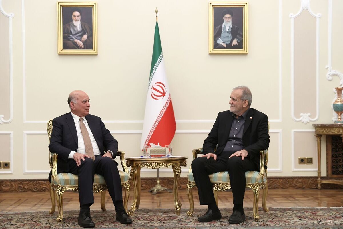  پزشکیان: برای پیشرفت ملت ایران از کسی اجازه نمی‌گیریم 