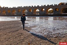 خروجی سد زاینده رود برای مرحله سوم آبیاری کشاورزان افزایش یافت