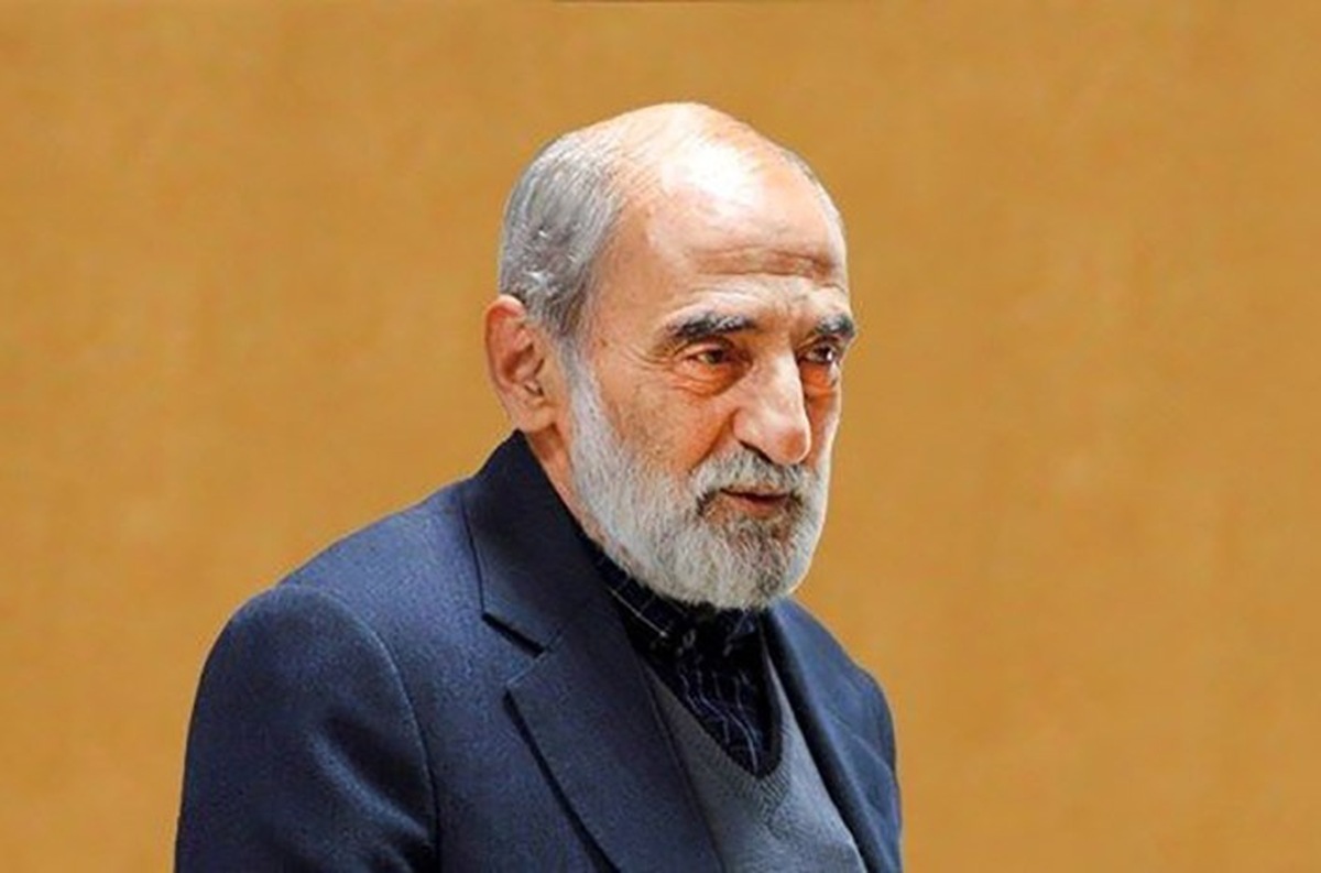  انتقاد تند شریعتمداری از دستگاه‌های امنیتی و اطلاعاتی؛ به جای کار بر سر جوی نشسته گذر عمر می‌بینید! 