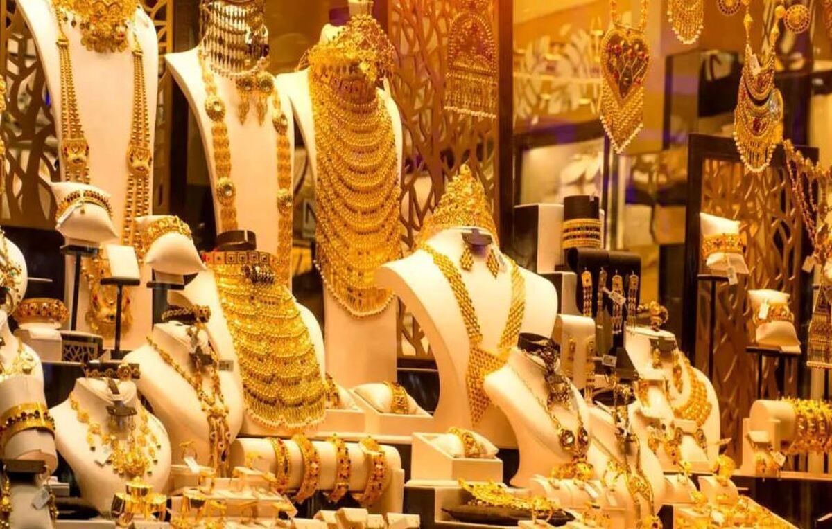 سقوط قیمت طلا امروز ۱۰ خرداد ۱۴۰۴ / طلا ۱۸ عیار گرمی ۲۳۲ هزارتومان ارزان شد سقوط قیمت طلا امروز ۱۰ خرداد ۱۴۰۴ / طلا ۱۸ عیار گرمی ۲۳۲ هزارتومان ارزان شد