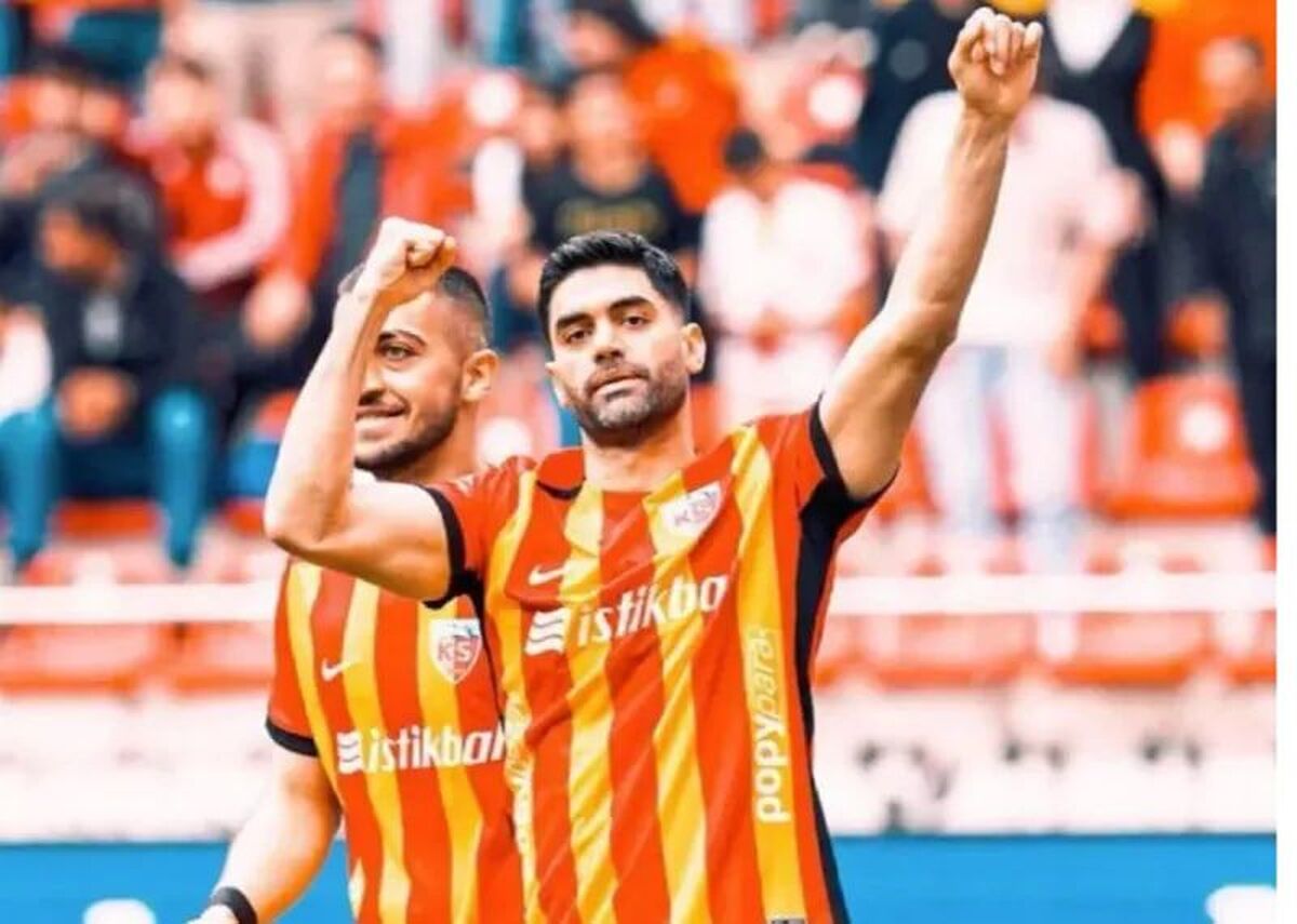  بمب نقل و انتقالات در راه استقلال 