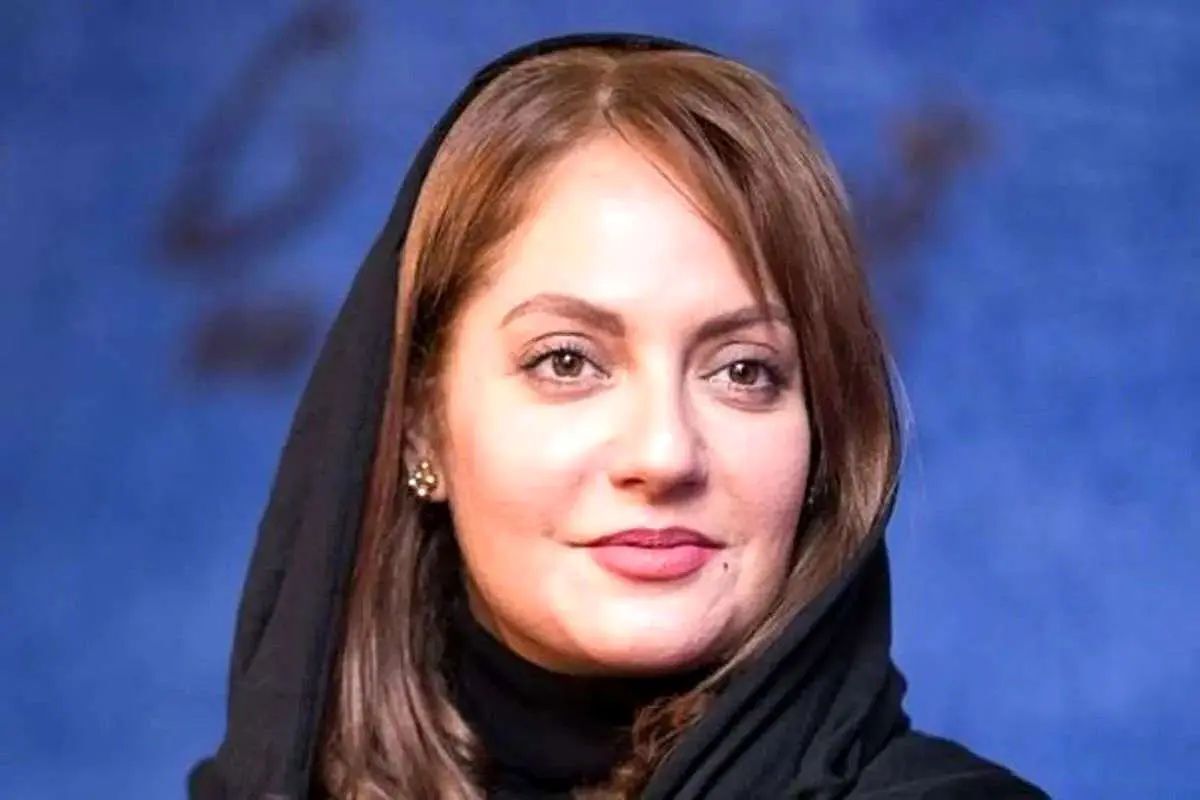 حرکت متفاوت مهناز افشار در عزاداری مادرش + عکس حرکت متفاوت مهناز افشار در عزاداری مادرش + عکس