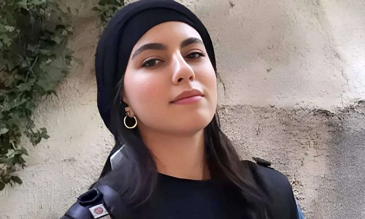 تشییع پیکر الهه حسین نژاد در دارالسلام اسلامشهر +فیلم تشییع پیکر الهه حسین نژاد در دارالسلام اسلامشهر +فیلم