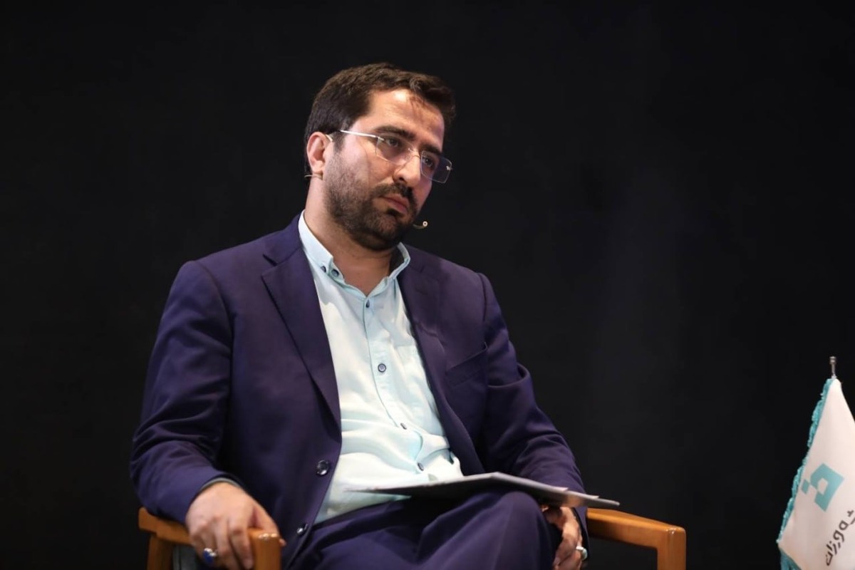  وزیر اقتصاد باید مسلط بر مسائل کلیدی و اهل اجماع باشد 
