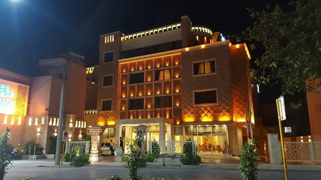 Zandiyeh Hotel In Shiraz: Where Tradition Meets Luxury