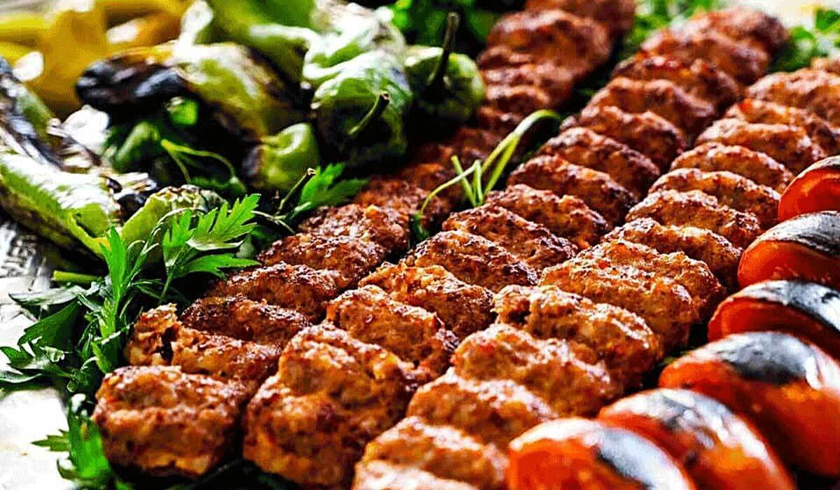 کباب کوبیده سیخی ۷ میلیون تومان شد! کباب کوبیده سیخی ۷ میلیون تومان شد!