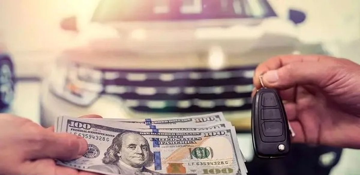  قیمت مرسدس ۷۰۰ میلیون تومان شد 