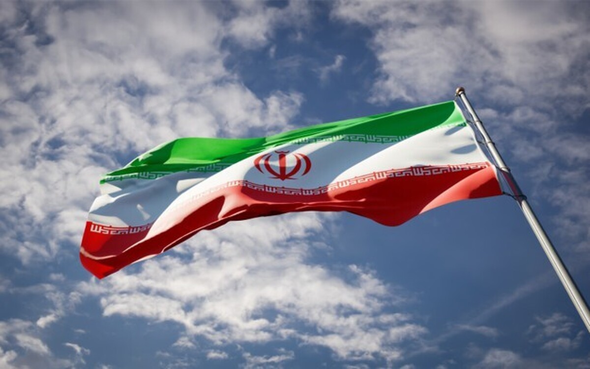 اینستاگرام عکس پرچم ایران را حذف می‌کند! + عکس