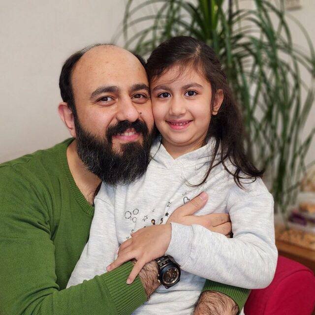 دکتر رضا داوری در حملات اسرائیل عزادار شد
