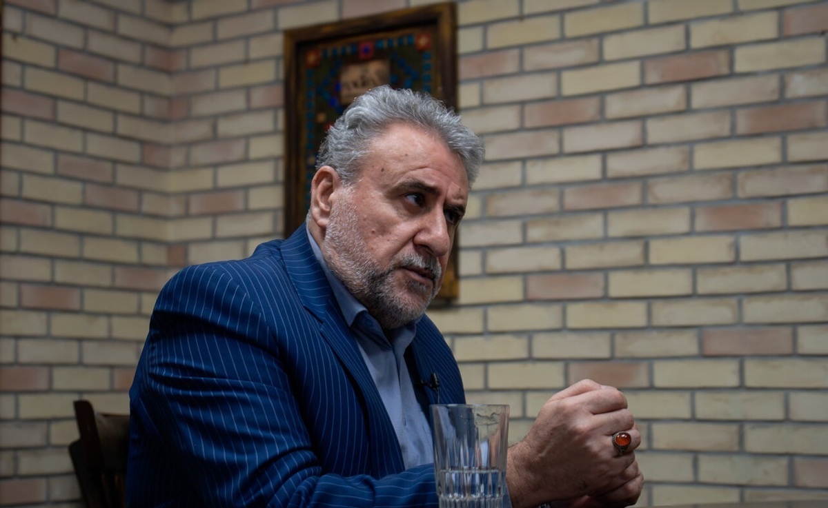 فلاحت‌پیشه: با وجود بی‌مهری‌ها، امروز زمان دفاع از ایران است