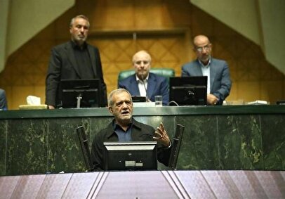 پزشکیان در مجلس: باید با وحدت مقابل تجاوز جنایتکاران ایستاد