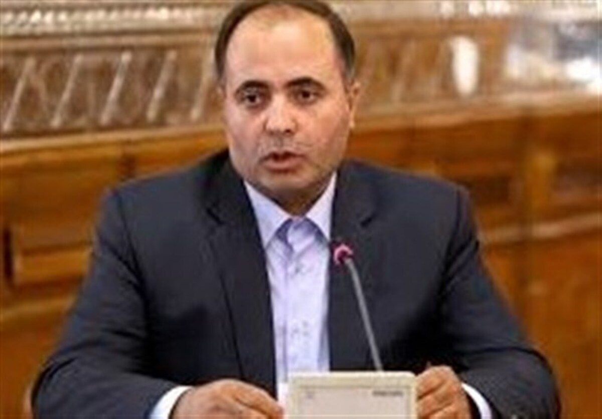 در هیچ جای ایران کمبود کالا وجود ندارد در هیچ جای ایران کمبود کالا وجود ندارد