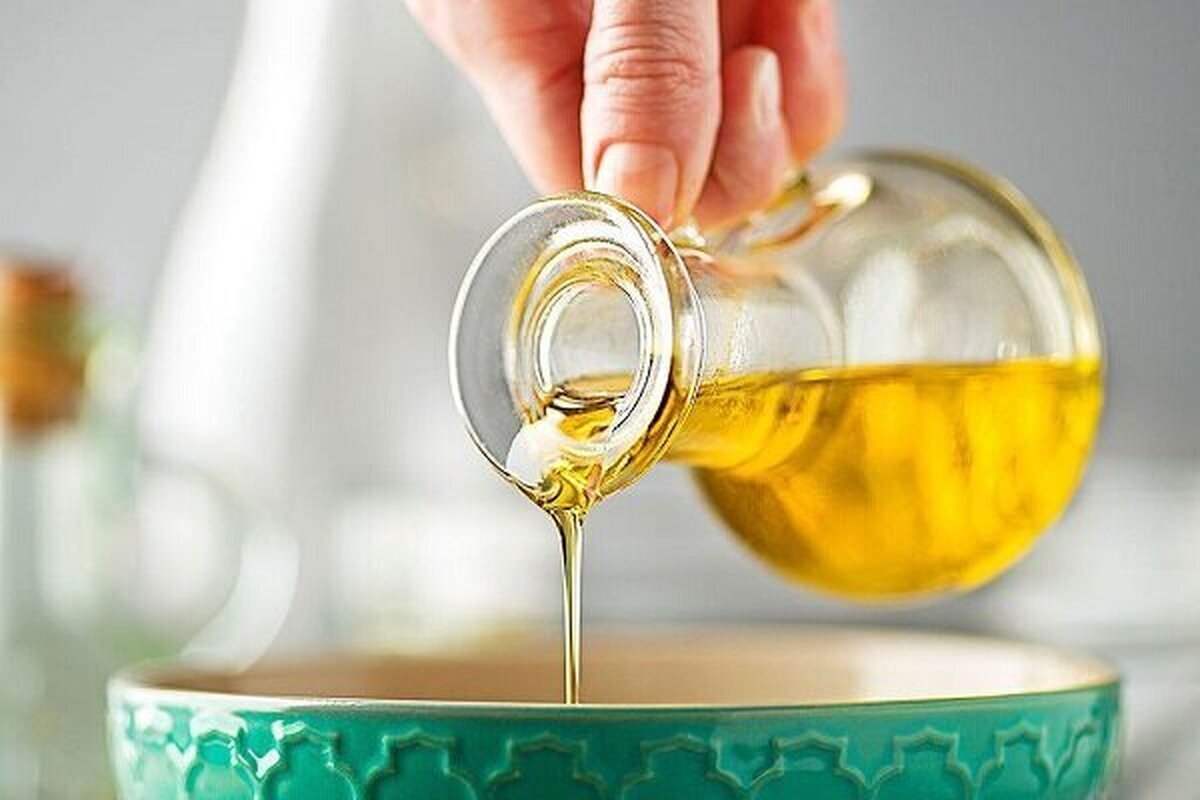 قیمت انواع روغن خوراکی امروز ۶ خرداد ۱۴۰۴/ روغن سرخ کردنی چند شد؟ + جدول
