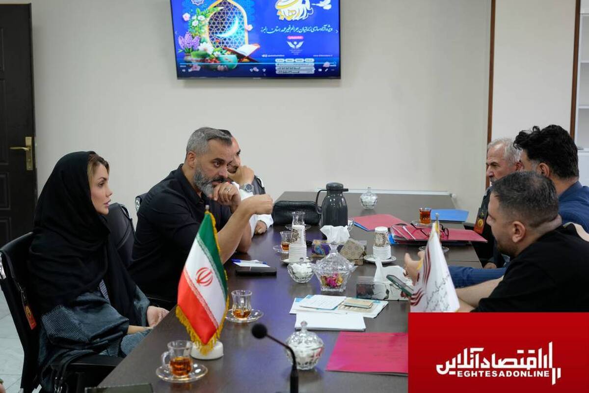 آزادی ۱۶ زندانی جرائم غیرعمد با کمک هنرمند محبوب کشور آزادی ۱۶ زندانی جرائم غیرعمد با کمک هنرمند محبوب کشور