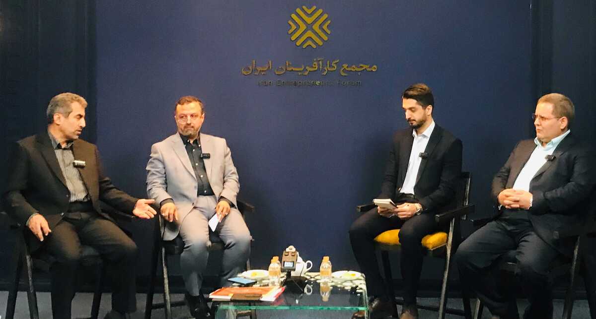 ضرورت قاطعیت دولت برای اصلاحات اقتصادی/ با اقتصاد دستوری شبیه کوبا و کره شمالی شدهایم ضرورت قاطعیت دولت برای اصلاحات اقتصادی/ با اقتصاد دستوری شبیه کوبا و کره شمالی شدهایم
