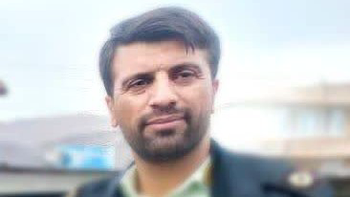 خودروی شوتی مامور پلیس را زیر گرفت! خودروی شوتی مامور پلیس را زیر گرفت!
