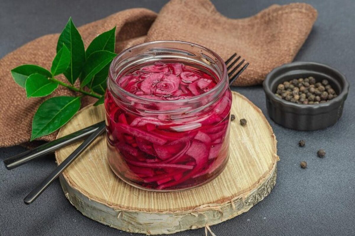  ترشی برای سرماخوردگی خوب است یا بد؟ 