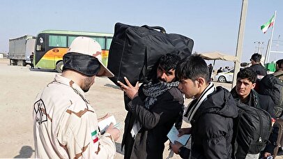 اخراج فوری افغان‌ها از ایران آغاز شد