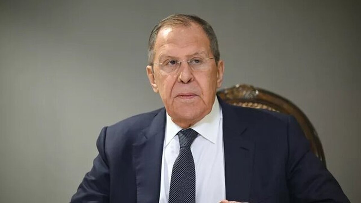 موضع جدید لاوروف درمورد توسعه برنامه هسته‌ای