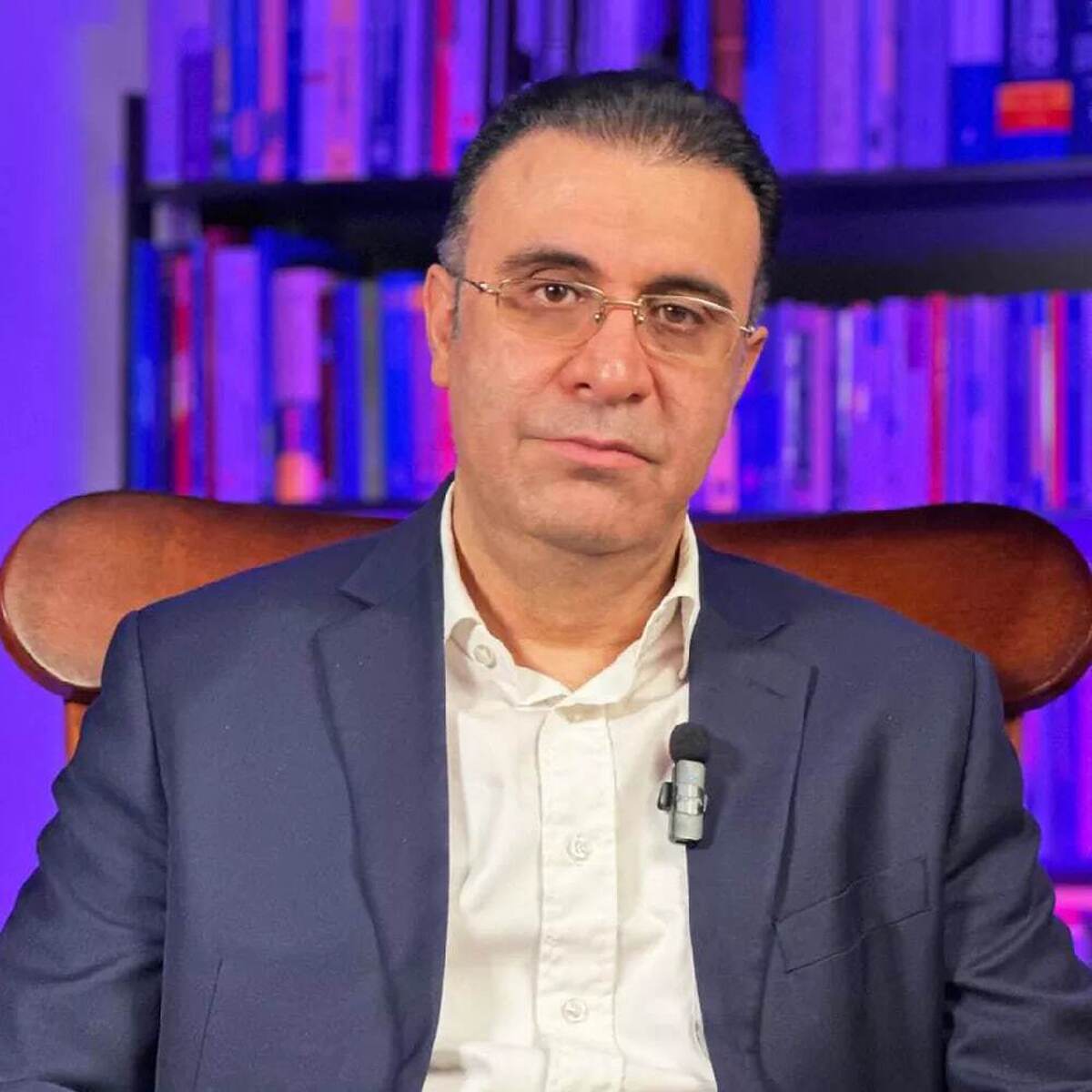 تورم ۱۰۰ درصدی در سال آینده با سقوط خودروسازی/ برای بهبود اقتصاد کشور، عارف باید برکنار شود