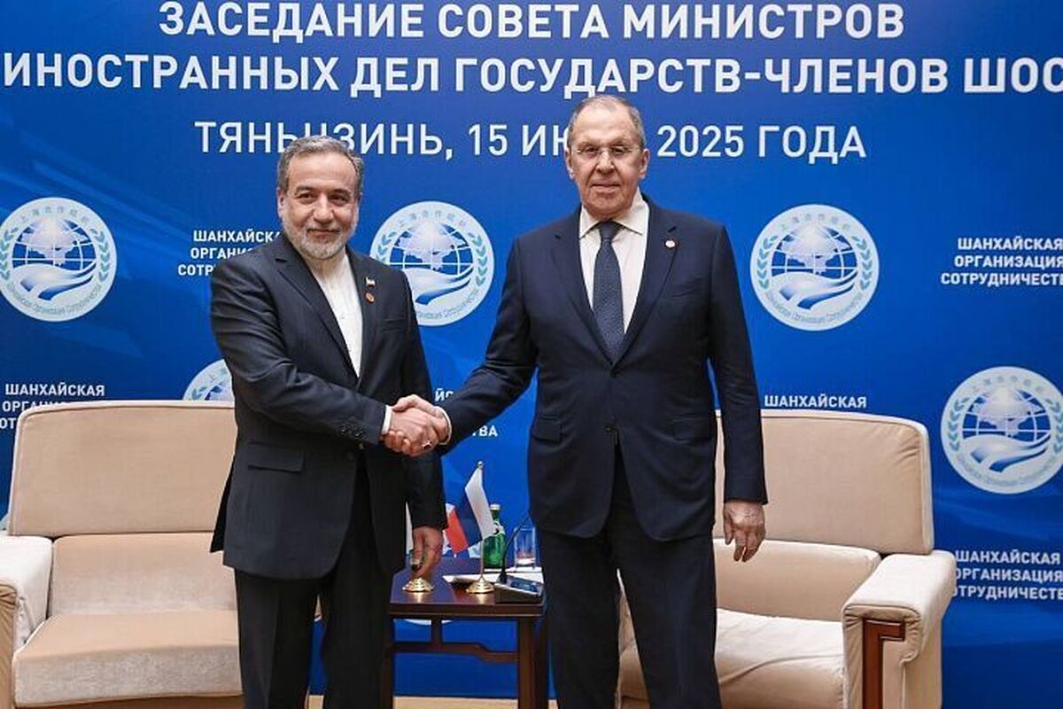 لاوروف در دیدار با عراقچی: زمان گفتوگو با ایران فرارسیده لاوروف در دیدار با عراقچی: زمان گفتوگو با ایران فرارسیده