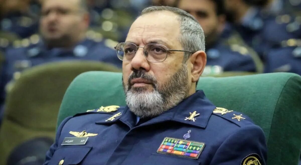 وزیر دفاع: برای جلوگیری از گسترش بحران، با آتش‌بس موافقت کردیم