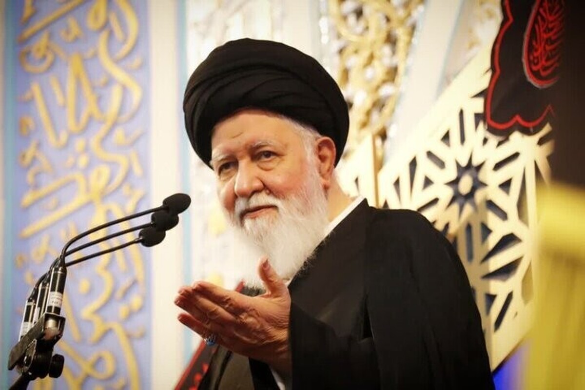 علم‌الهدی: مذاکره بدون هماهنگی با رهبری، خلاف مسیر میدان است