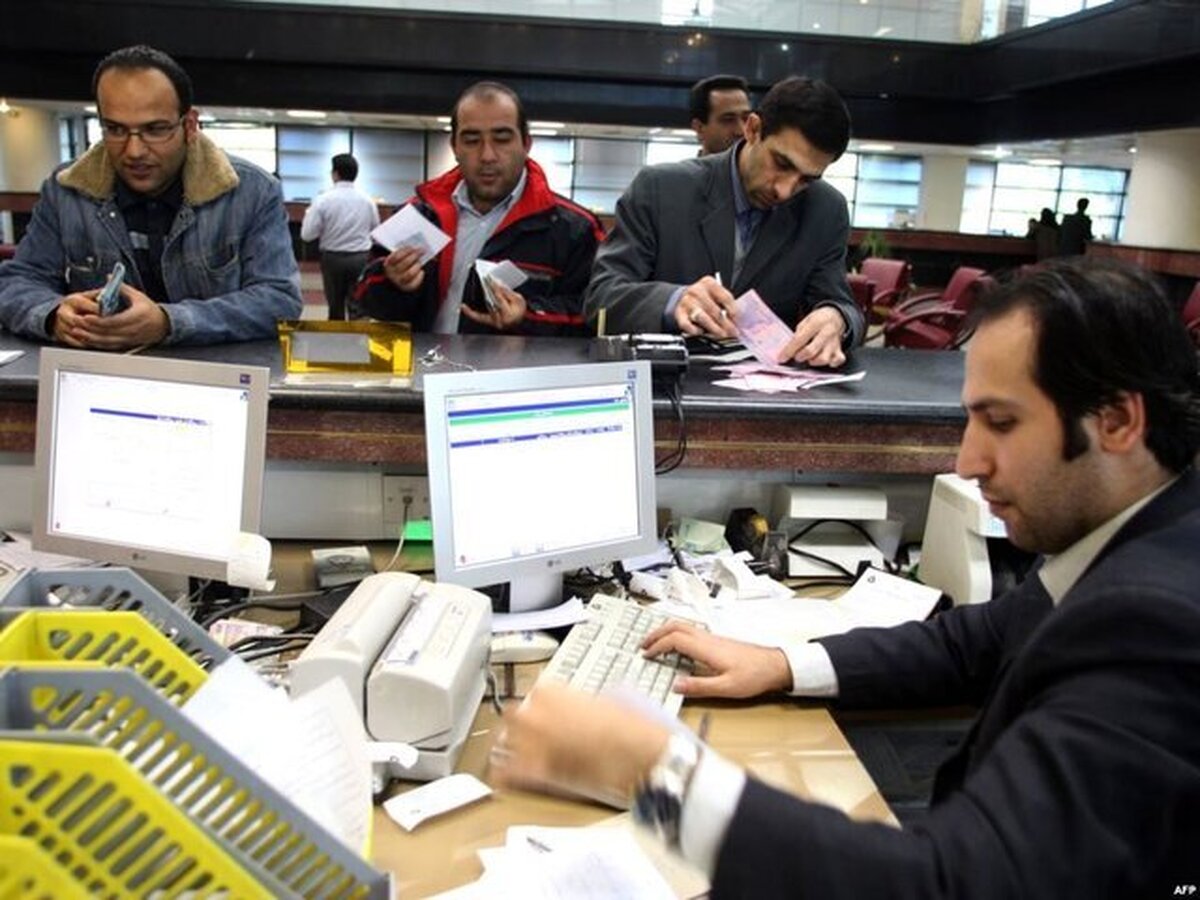 کدام استانها بیشترین و کمترین سپردهگذاری در بانکها را دارند کدام استانها بیشترین و کمترین سپردهگذاری در بانکها را دارند