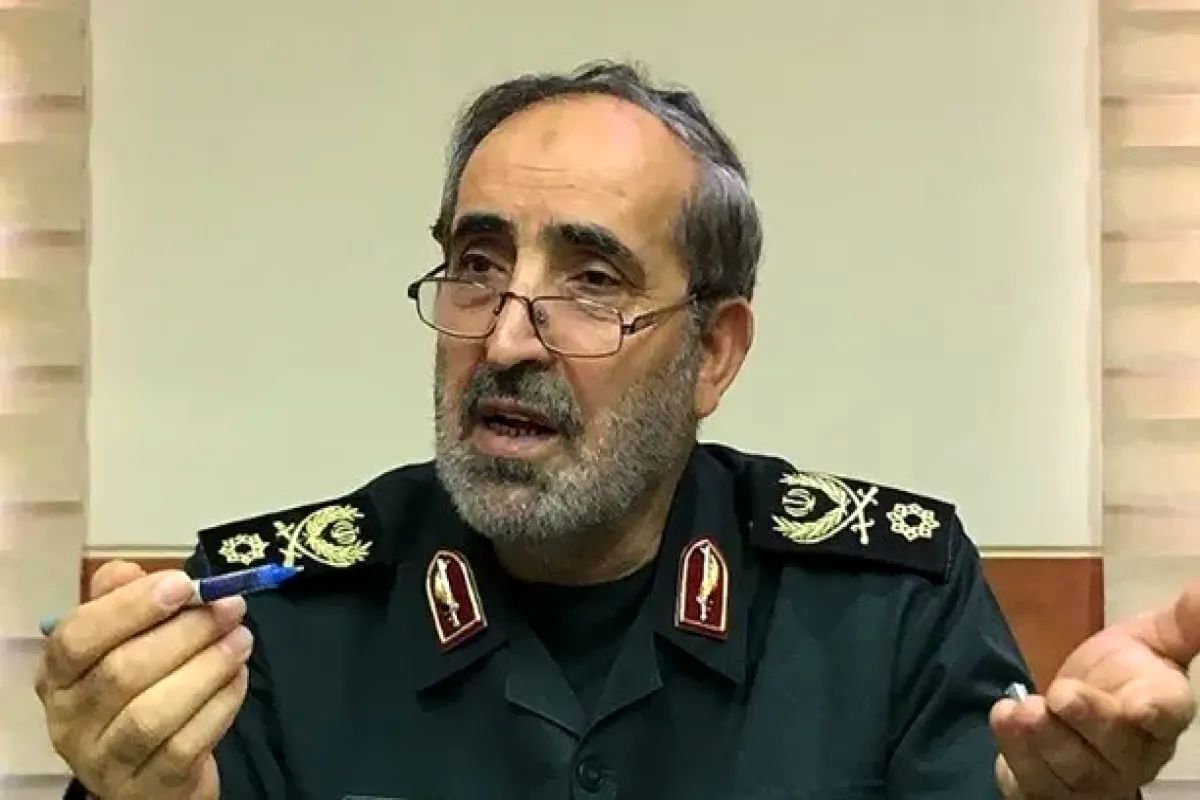 پسر سردار شادمانی: عده‌ای سعی دارند فرماندهان شهید ما را زیر سؤال ببرند