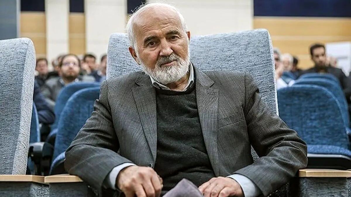 سیاستمدار مشهور ایرانی در بیمارستان بستری شد / مردم دعا کنند