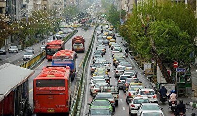 این بنر خاص در سطح شهر تهران جلب‌توجه کرد+ عکس