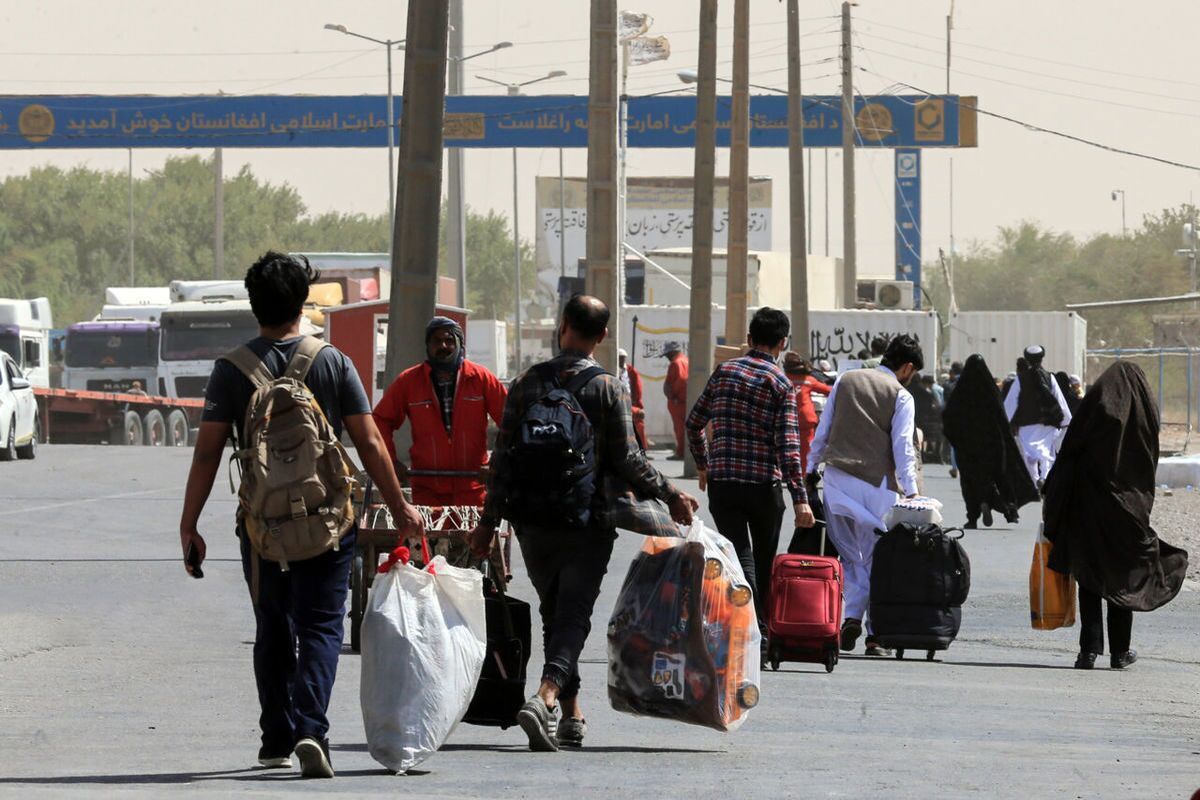 آثار اقتصادی خروج مهاجران افغان از ایران/ خروج اتباع شدت گرفت آثار اقتصادی خروج مهاجران افغان از ایران/ خروج اتباع شدت گرفت