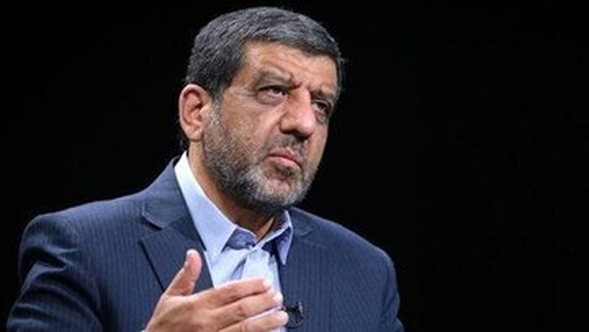 ضرغامی سیاست در ایران را به بازی مار و پله تشبیه کرد!+ عکس