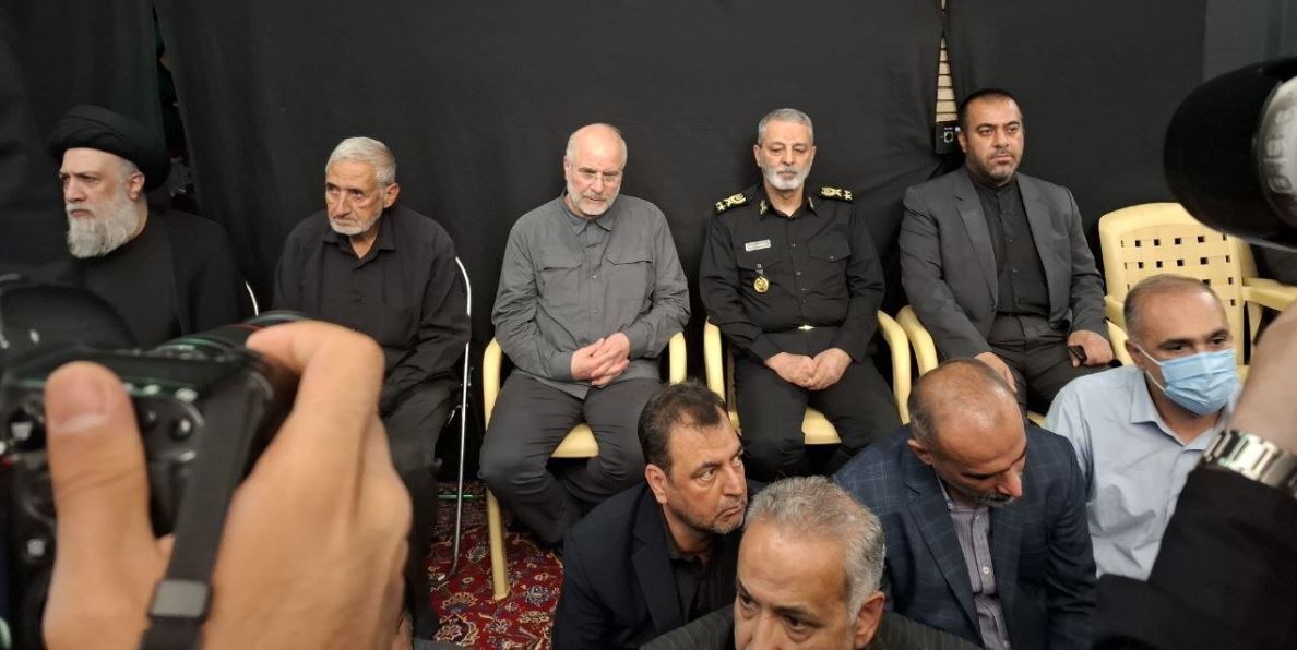 چه کسانی در مراسم چهلمین روز شهادت سپهبد باقری شرکت کردند