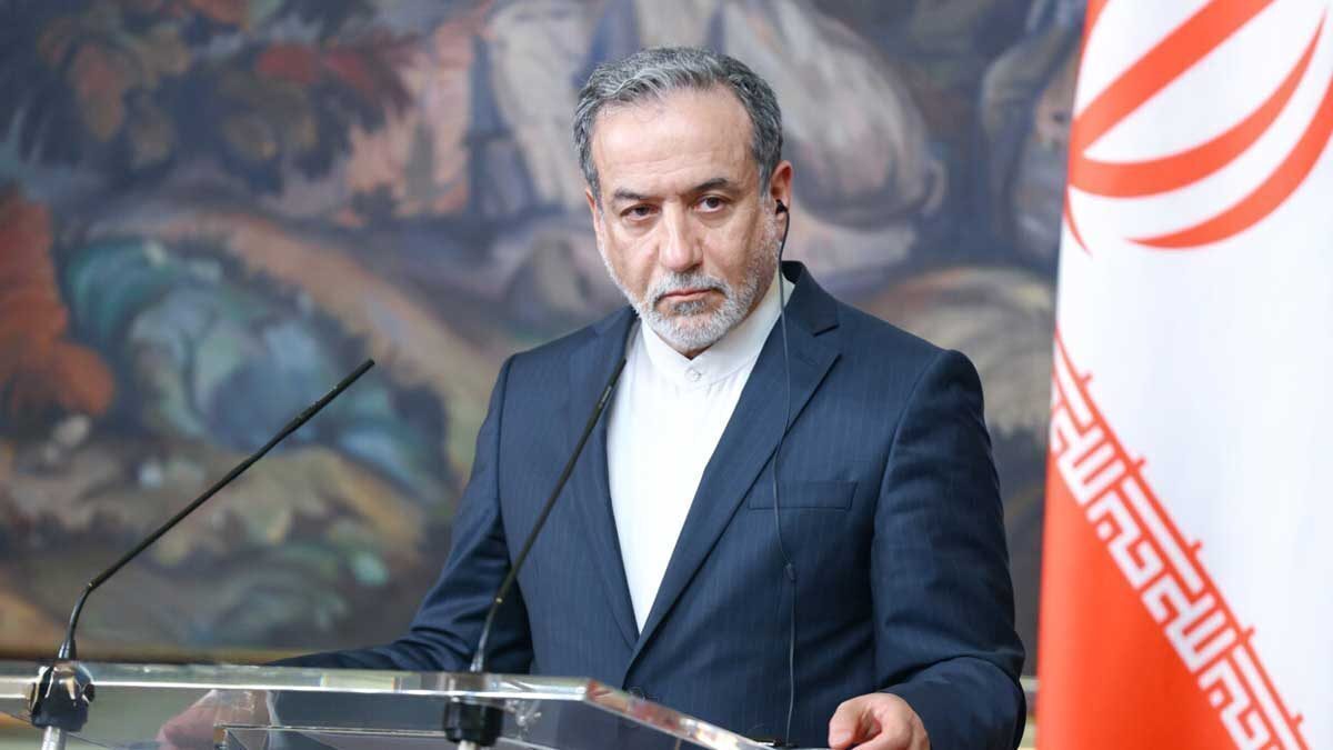 فوری / لاریجانی جایگزین عراقچی در ادامه مذاکرات ایران و آمریکا شد؟