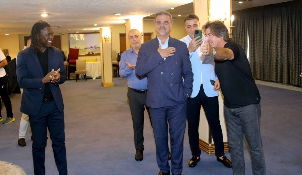 جویباری استعفا داد