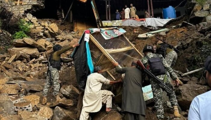۵ کشته در سقوط بالگرد امداد در مناطق سیل‌زده پاکستان
