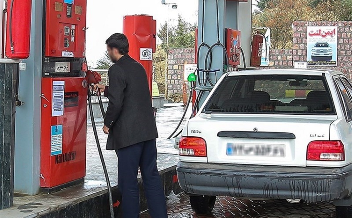 قیمت بنزین برای پراید متفاوت از بنز می‌شود؟ / خبر بنزینی رئیس دفتر پزشکیان جنجالی شد