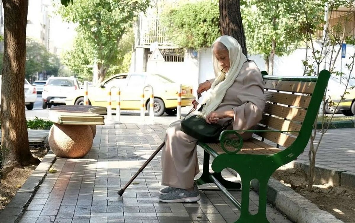 آغاز ثبت نام وام ازدواج فرزندان بازنشستگان ۱۴۰۴ / وام ۶۰۰.۰۰۰.۰۰۰ میلیونی با کارمزد ۵ درصد بگیرید